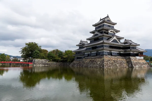 Traditionele Matsumoto kasteel in Japan — Stockfoto