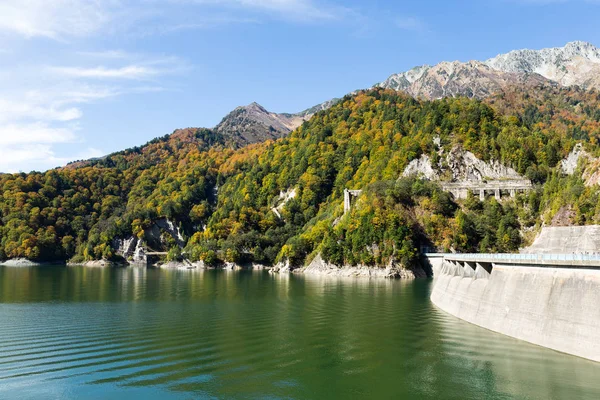 Reservoar av Kurobe dam — Stockfoto