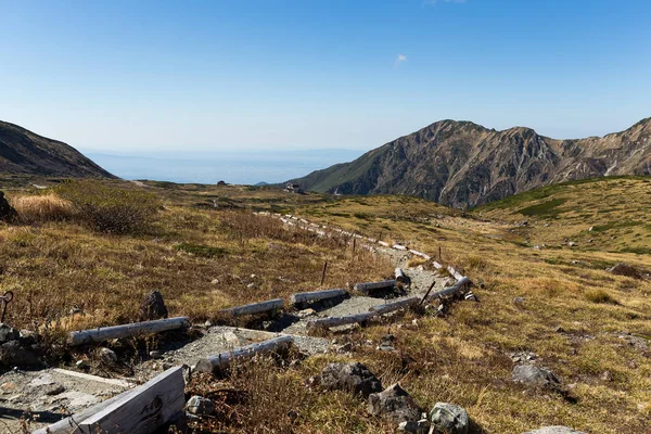 Turistaút vezet a Mount Tate-Japán — Stock Fotó