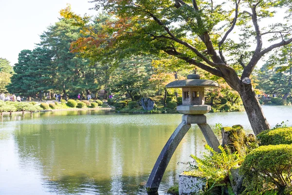 Kenrokuen Hermoso jardín en Kanazawa City — Foto de Stock