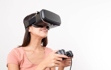 Kadın oyun konsolu ve Vr aygıt