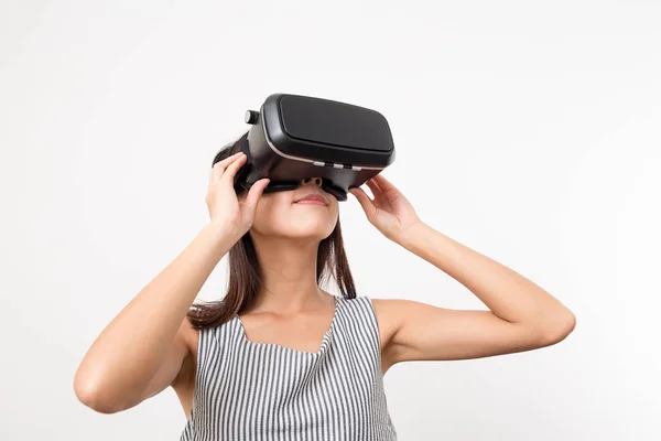 Woman looking though the VR device — Stock Photo, Image