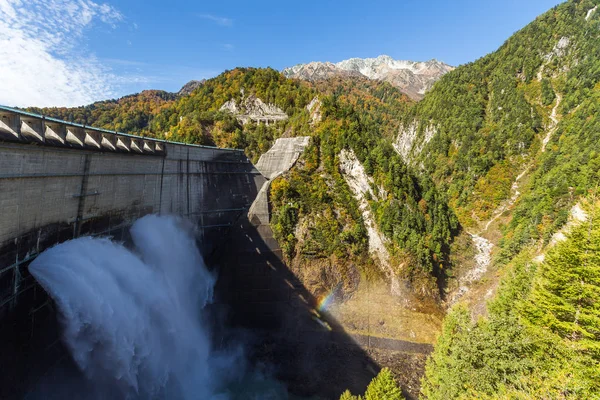 Kurobe греблі і веселка — стокове фото