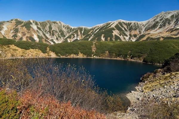 Mikuri Pond e Tateyama Rota Alpina — Fotografia de Stock