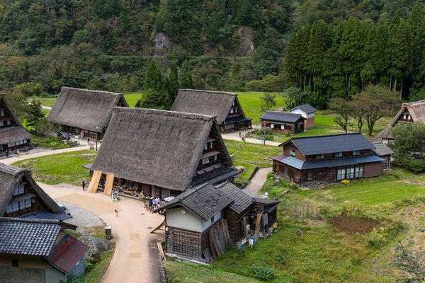 日本の歴史的な村白川 — ストック写真