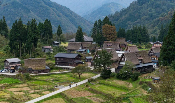 Antiguo pueblo tradicional japonés Shirakawago — Foto de Stock