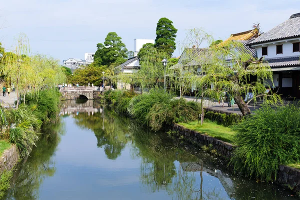 Traditionella poled båt i Yanagawa — Stockfoto