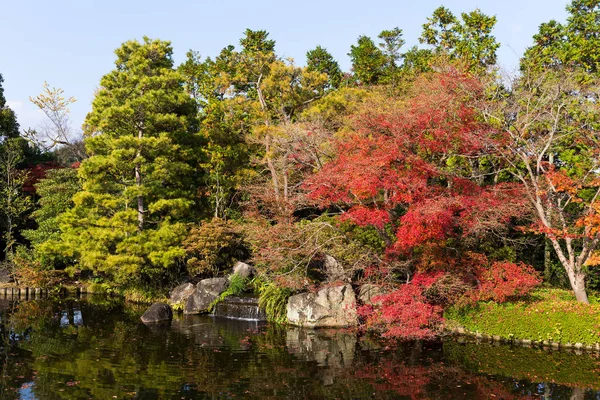 Sonbahar Japon geleneksel Bahçe — Stok fotoğraf