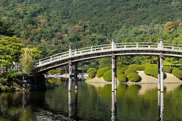 Tradycyjny ogród Ritsurin w Japonii — Zdjęcie stockowe