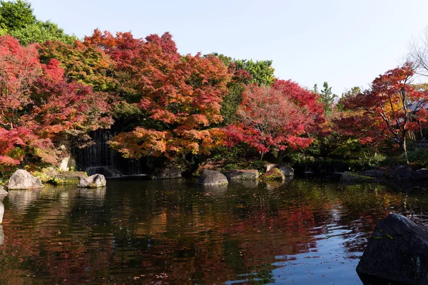 Tradiční japonská Kokoen zahrada na podzim — Stock fotografie