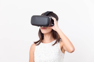 Yine de Vr izlerken kadın