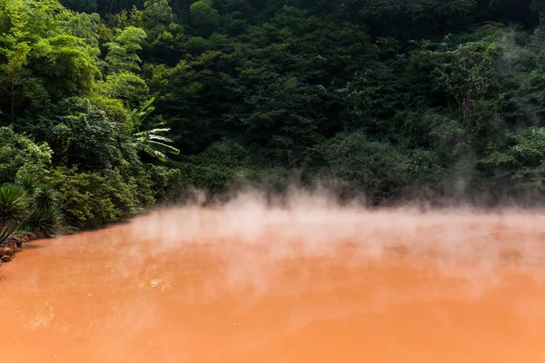 Blood pond hell in Beppu city — Stock Photo, Image