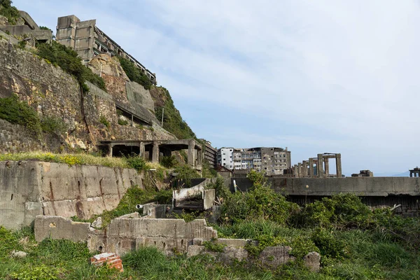 Isla Gunkanjima abandonada — Foto de Stock