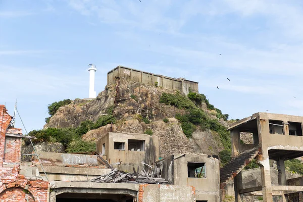 Ilha de batalha abandonada na cidade de Nagasaki — Fotografia de Stock