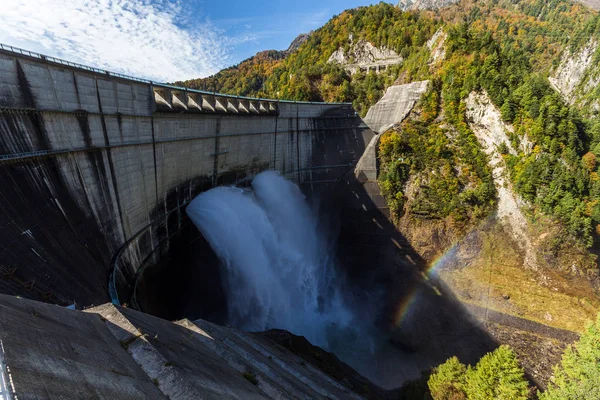 Kurobe Dam and rainbow — Stock Photo, Image