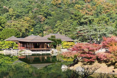 Japon Ritsurin Bahçe sonbaharda
