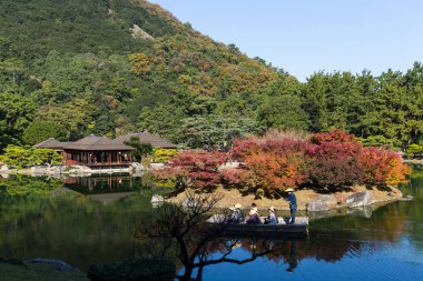 Geleneksel Japon Ritsurin Bahçe