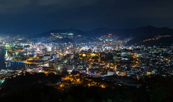 Panoráma města Nagasaki v noci — Stock fotografie