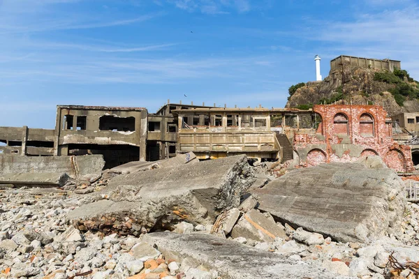 Övergivna Gunkanjima i Nagasaki city — Stockfoto