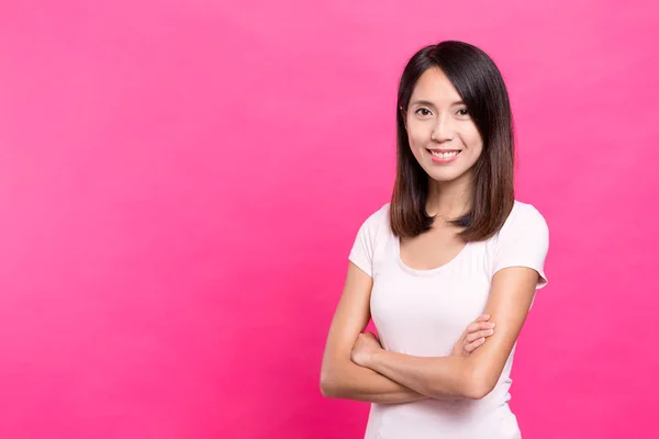 Jovem mulher asiática feliz — Fotografia de Stock