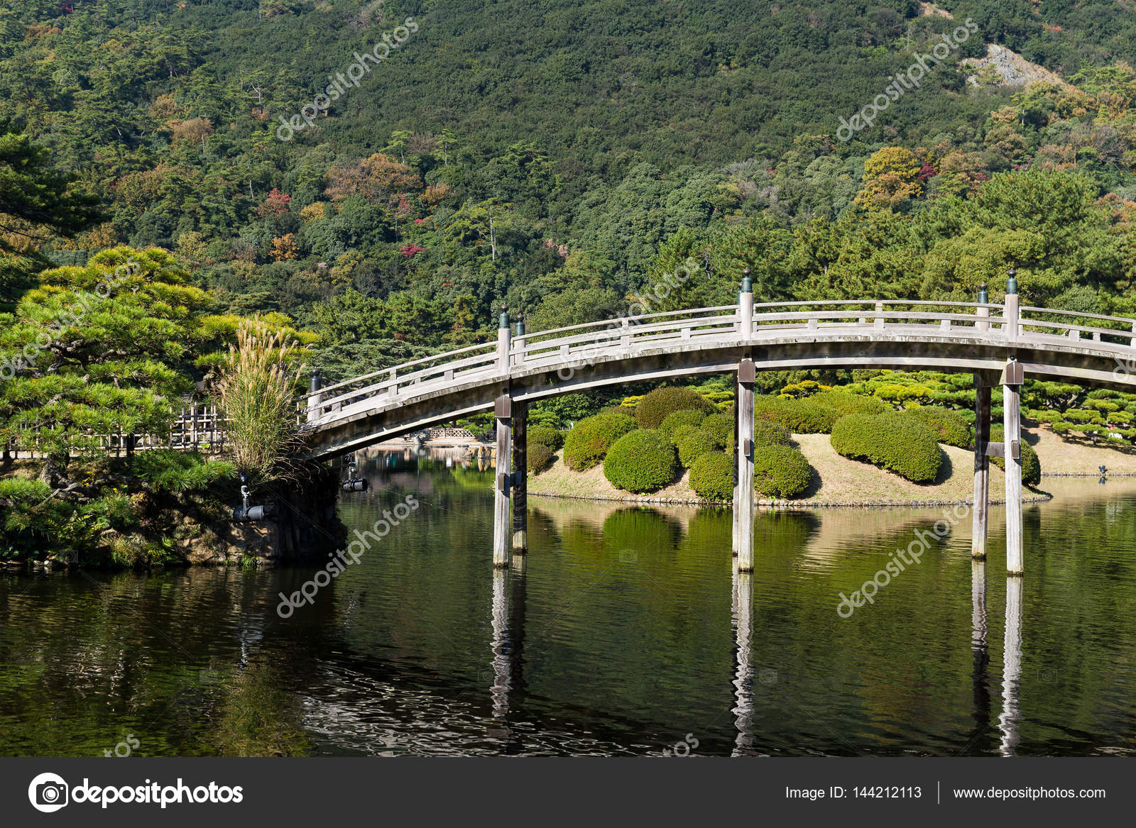 Kokoen Garden in Himeji Stock Photo by ©leungchopan 144212113