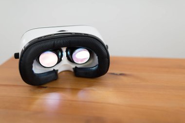 VR cihazda oyun film
