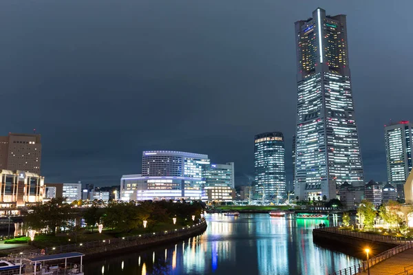 Yokohama stad 's nachts — Stockfoto