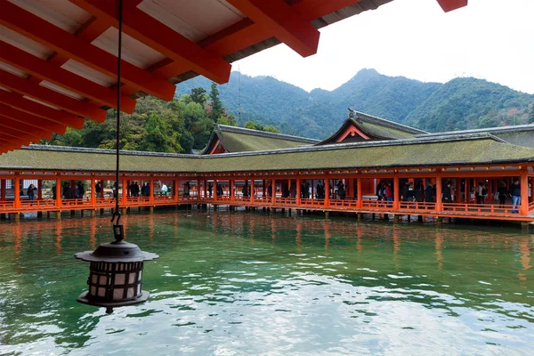 Traditional Itsukushima Shrine — Stock Photo, Image