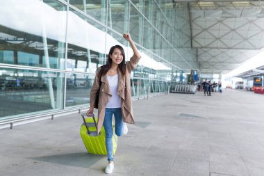 Heyecanlı kadın git seyahat