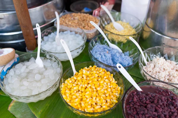 Thai Style ice cream topping — Stock Photo, Image