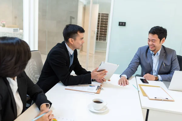 Business meeting in modern office — Stock Photo, Image