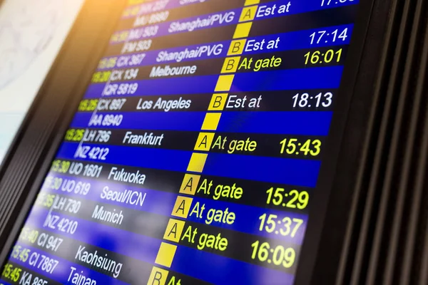 Vlucht informatiebord weergave scherm — Stockfoto