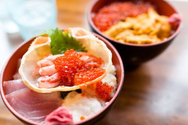 Deniz ürünleri tabağı Japon restoranı