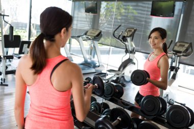 Kadın uygulamaları halter halter 