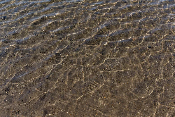 Rimpel van de rivier met golven — Stockfoto