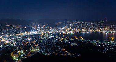 Nagasaki manzarası, gece