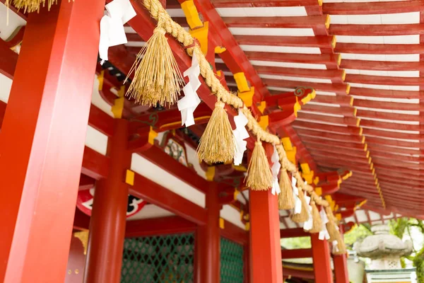 Antiguo templo tradicional japonés —  Fotos de Stock