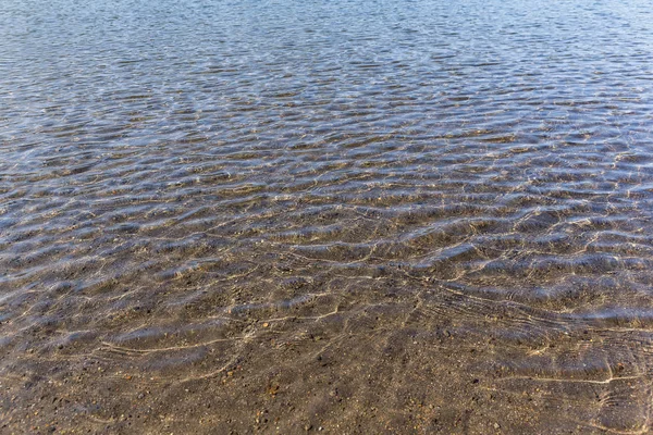 Lago com ondulação onda — Fotografia de Stock