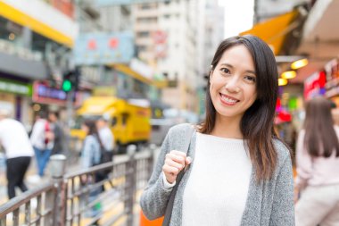 Genç kadın ziyaret Hong Kong