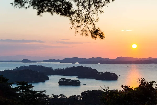 Matsushima öarna under sunrise — Stockfoto