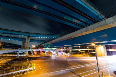 bir şehirde trafik iz