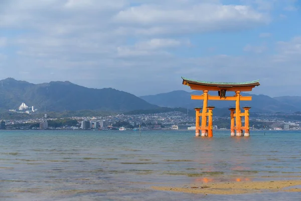 Santuário de Itsukushima em Miyajima no Japão — Fotografia de Stock