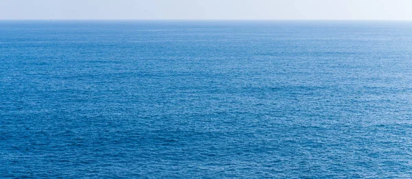 青い波と海の景色 — ストック写真