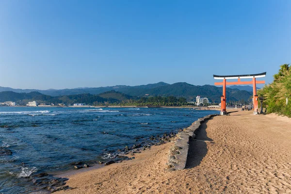 Torii Rosso nel Santuario di Aoshima — Foto Stock