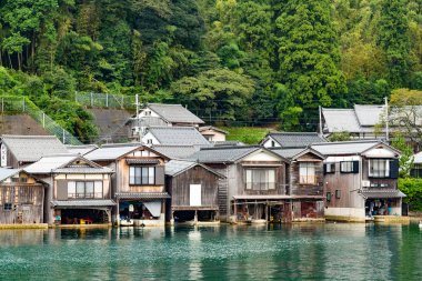 Geleneksel Ine cho şehir