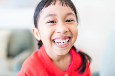 heyecan küçük kız