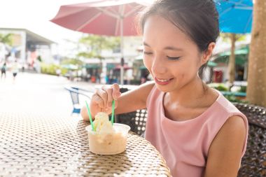 Kadın zevk buzlu krema
