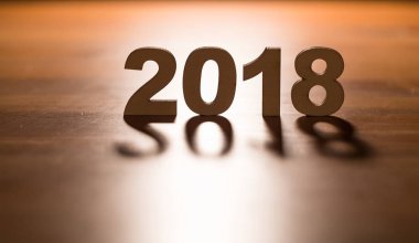 Tahta 2018 yıl arka ışık ile