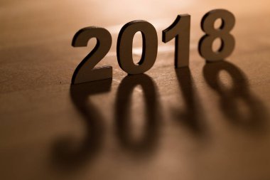 Arka ışık ile 2018 sayısı