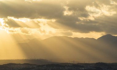 Günbatımı ve güneş patlaması 